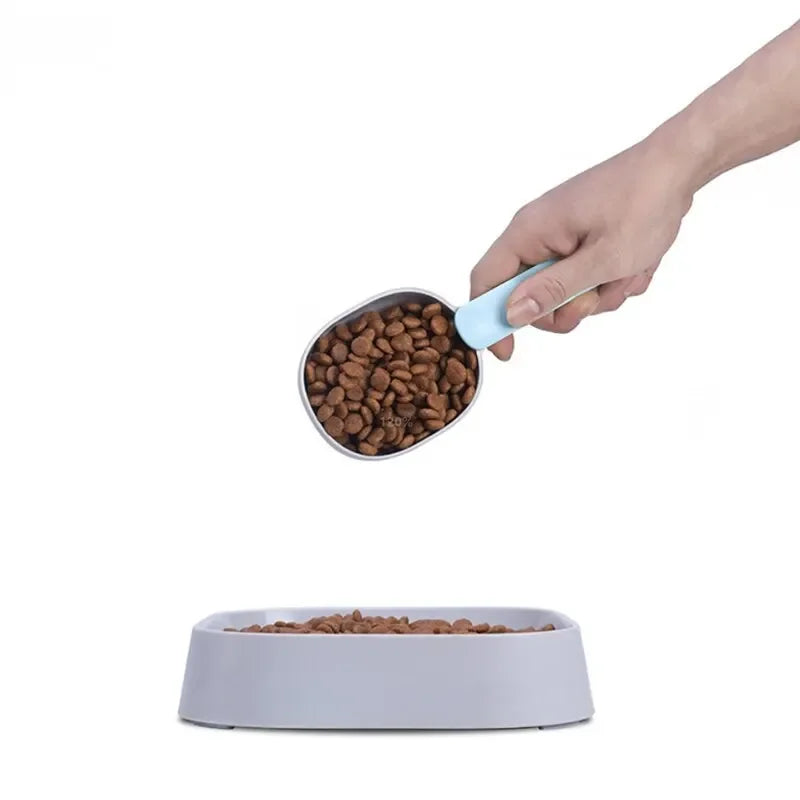 Colher Dosadora com Clipe: A Porção Perfeita e Ração Fresca para seu Pet!
